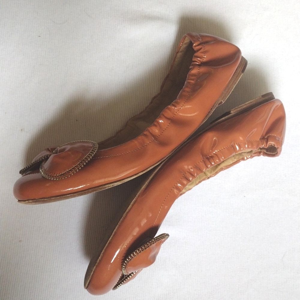 See By Chloe Open Zipper Bow Flats - Picture 6 of 10